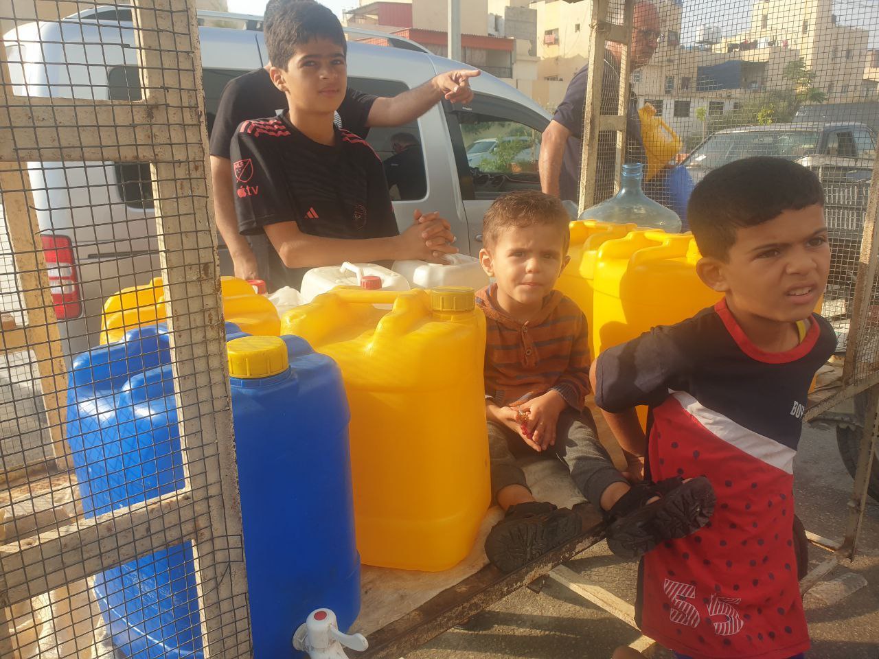 بؤس